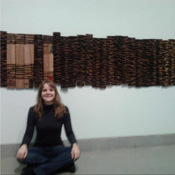 Meet your Posher, Amanda. - Picture 8 of 8